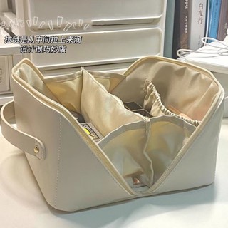 New make-up bag go out portable large-capacity wash bag high-looking handheld travel makeup bag womens bag