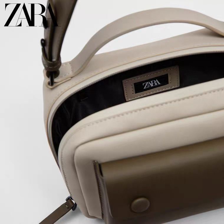 【ลดราคาจํากัดเวลา】zara กระเป๋าสะพายไหล่ ลําลอง ทรงสี่เหลี่ยม ขนาดเล็ก ใส่โทรศัพท์มือถือได้ สําหรับผู้ชาย