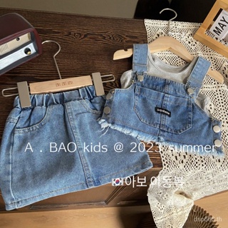 Girls summer suit 2023 new foreign style Japanese and Korean childrens clothing girls summer denim suspender skirt two-piece set 92YA