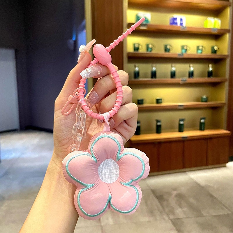 AMILA ตุ๊กตาสร้างสรรค์ที่แขวนตกแต่งผ้าศิลปะดอกออกแบบพวงกุญแจจี้กระเป๋าเป้สะพายหลังที่สวยงาม