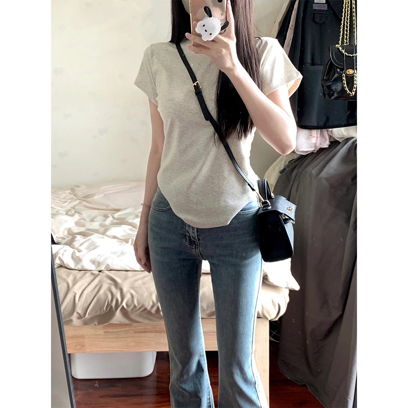 6000#เสื้อยืดแขนสั้น เปิดไหล่ ผ้าฝ้ายแท้ ทรงสกินนี่ เข้ารูป สไตล์อเมริกันเรโทร แฟชั่นฤดูร้อน สําหรับผู้หญิง 2024