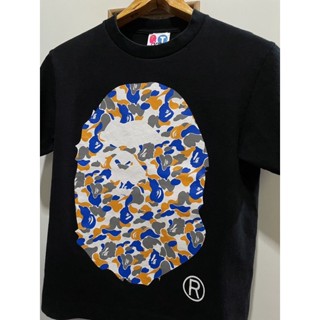 เสื้อยืดผ้าฝ้าย เสื้อยืดสตรีทของแท้มือสอง VINTAGE APEE (GIRLS) BY A BATHING APE BAPE CAMO BIG APE HEAD TEE Size S มือ2