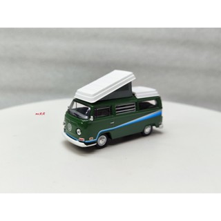 แคมโมบิลไฟสีเขียว 1: 64 1972 Volkswagen T2