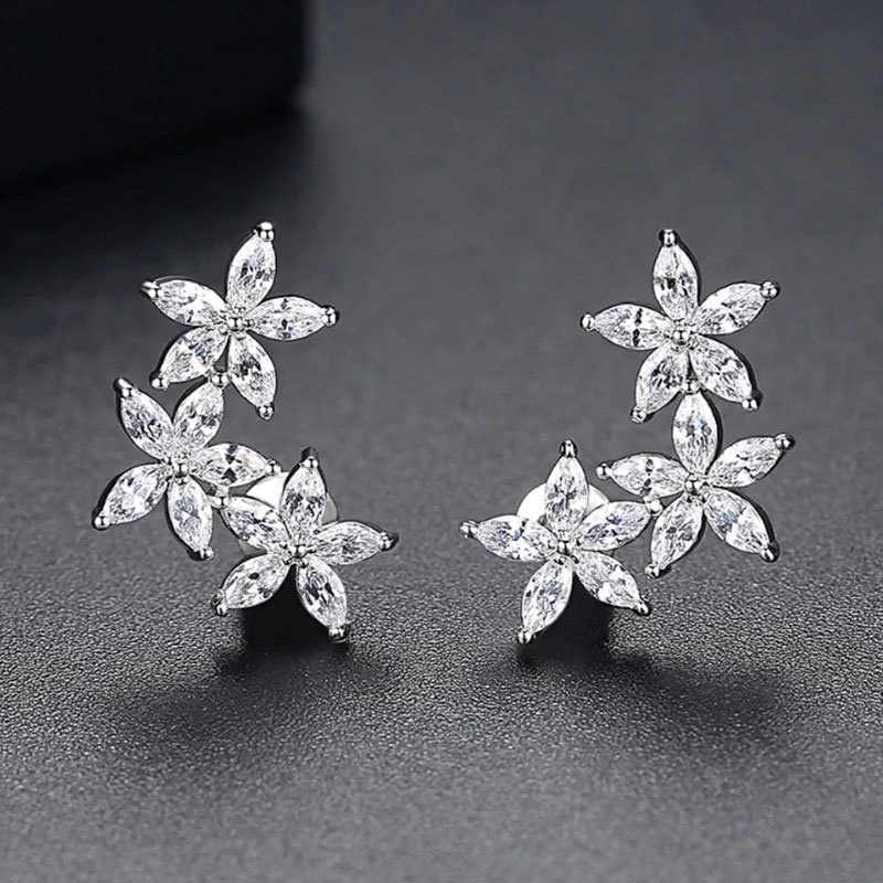 ต่างหูเพทาย รูปดอกไม้ห้ากลีบ ฝังเพทาย AAA สไตล์คลาสสิก เรโทร สร้างสรรค์ สําหรับผู้หญิง