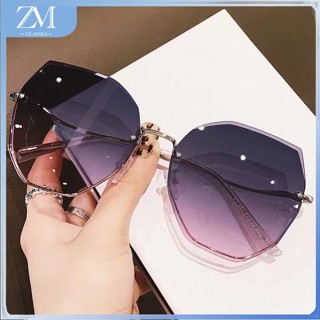 【ZM Glasses】โมเดลผู้หญิงที่ขายดีที่สุด ป้องกันรังสียูวี แว่นกันแดด ป้องกันแสงแดดในฤดูร้อน แว่นกรอบใหญ่ แฟชั่น แว่นกันแดด 007