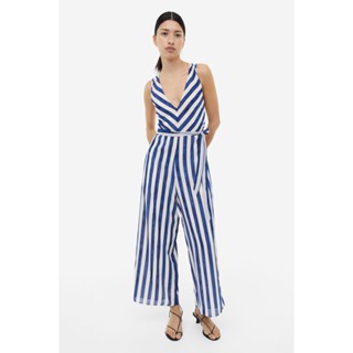 H&amp;M  Woman Sleeveless crêpe jumpsuit 1154100_1