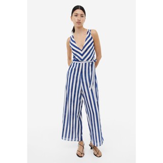 H&amp;M  Woman Sleeveless crêpe jumpsuit 1154100_1