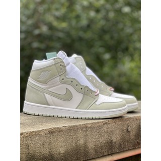 Air Jordan 1 High "Seafoam" รองเท้า สีขาว สีเขียว