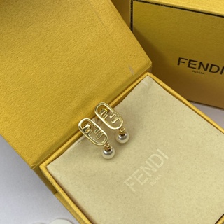 เครื่องประดับ ต่างหูสตั๊ด เหล็กไทเทเนียม รูปโลโก้ตัวอักษร Fendi แฟชั่นสําหรับผู้หญิง