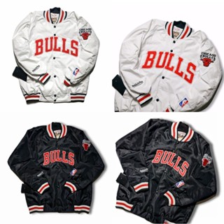 เสื้อแจ็กเก็ต ลาย CHICAGO BULLS BLACK AND WHITE น้ําหนักเบา