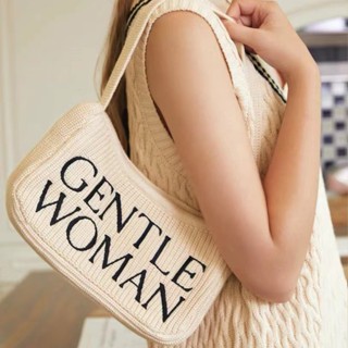 【พร้อมส่ง】GENTLE WOMAN กระเป๋าผ้าถัก ปักอักษร สะพายไหล่（ไม่มีซิป）