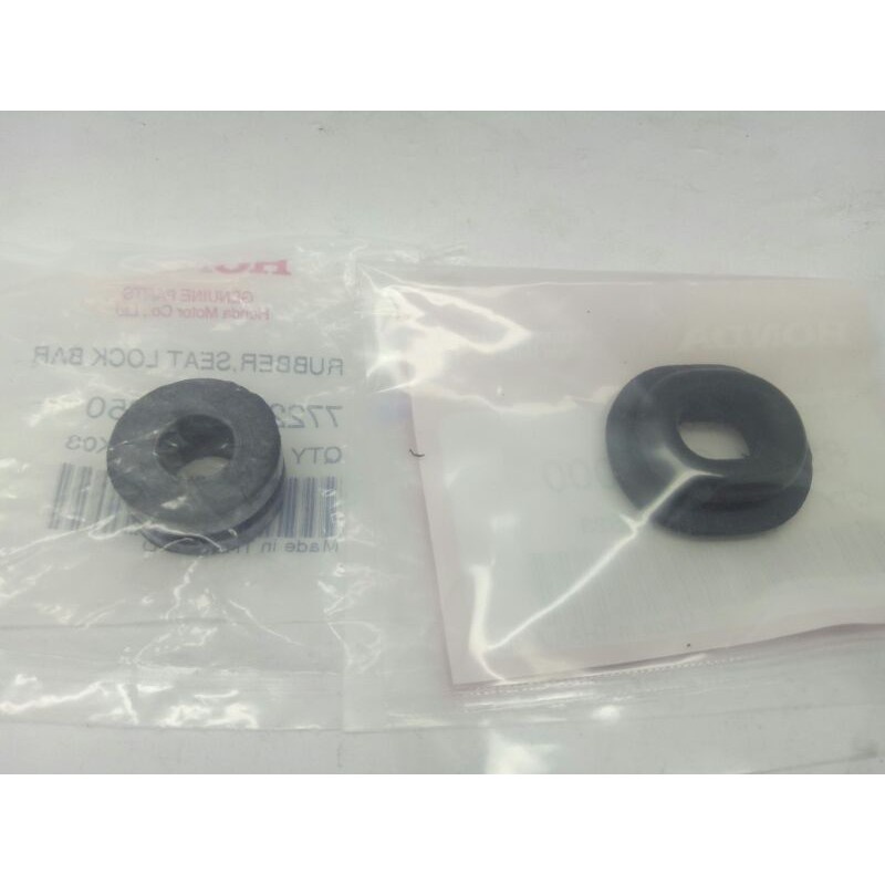 Honda ยางรองชุดสี Honda มี 2 แบบ ทรงกลม(77228-GBG-850) และ ทรงวงรี (83551-GE2-000)ของแท้ศูนย์