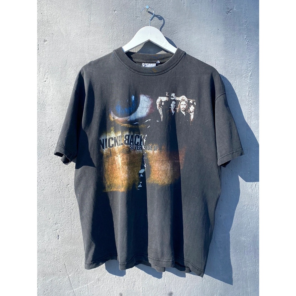 สินค้าใหม่วางบนชั้นวาง! สินค้าถ่ายจริง! วง Penny Nickelback อเมริกันเฉพาะกลุ่มเสื้อยืดโบราณ