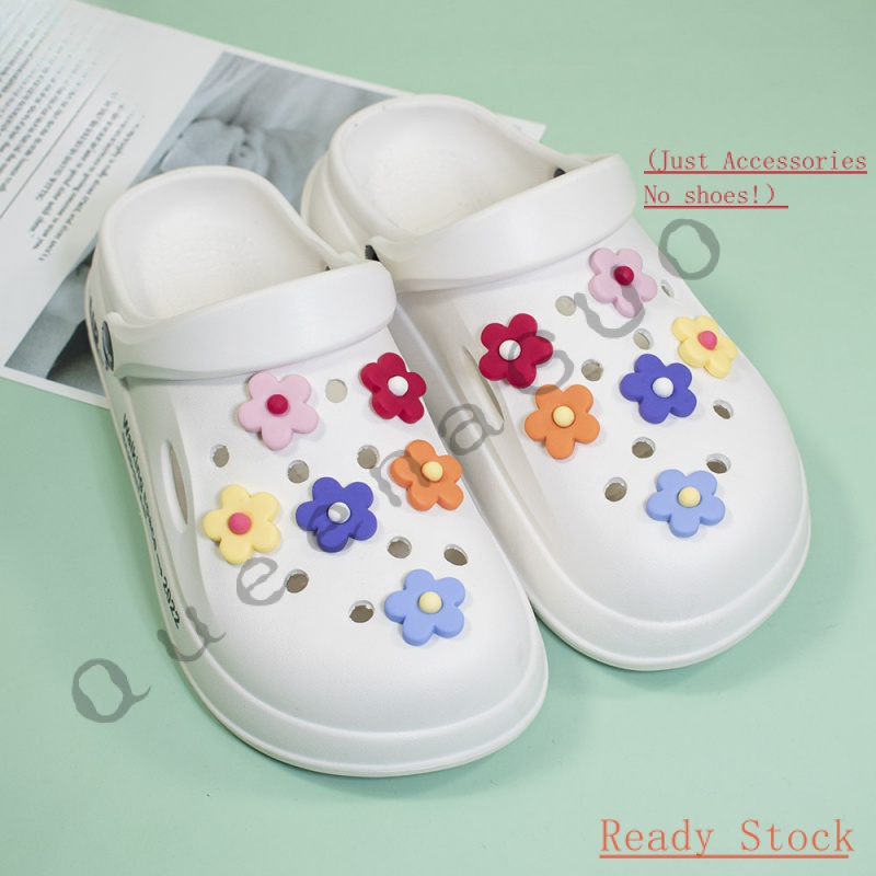 Frosted little Daisy flower CROCS Jibbitz set（ไม่รวมรองเท้า）อุปกรณ์เสริมหัวเข็มขัด น่ารัก สําหรับตกแต่งรองเท้า DIY