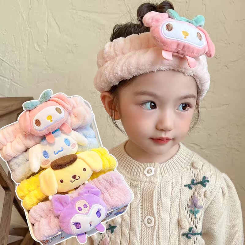 Kawaii Kuromi Cinnamoroll My Melody ที่คาดผม อะนิเมะ Sanrio น่ารัก ตุ๊กตา โบว์ แต่งหน้า ล้างผม เครื่องประดับผม ของขวัญ สําหรับเด็กผู้หญิง