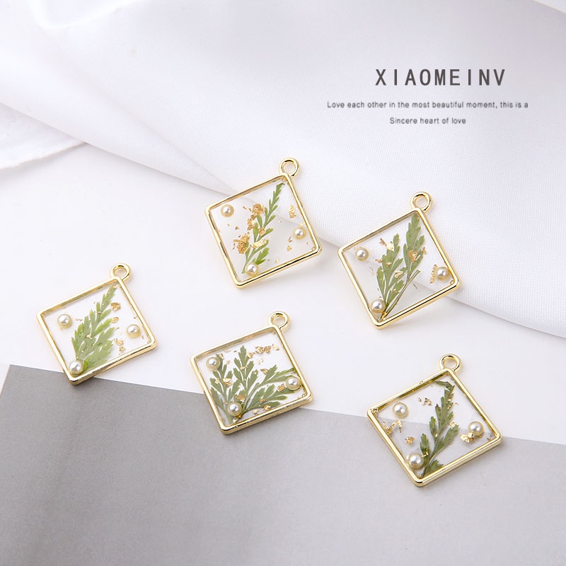 เครื่องประดับ ต่างหู จี้ดอกไม้แห้ง ประดับไข่มุก และเพชร และฟอยล์สีทอง แบบใส แฮนด์เมด DIY สไตล์เกาหลี และญี่ปุ่น