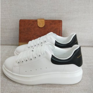 Alexander Mcqueen รองเท้าผ้าใบ สีขาว สําหรับผู้ชาย