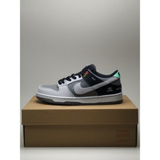 กล้องวิดีโอ Dunk SB Low VX1000 สีดํา และสีขาว สําหรับผู้ชาย