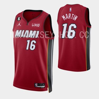 【คุณภาพสูง】ใหม่ ของแท้ NBA Miami Heat สําหรับผู้ชาย #16 เสื้อกีฬามาร์ติน Caleb 2022-23 Statement Edition สีแดง