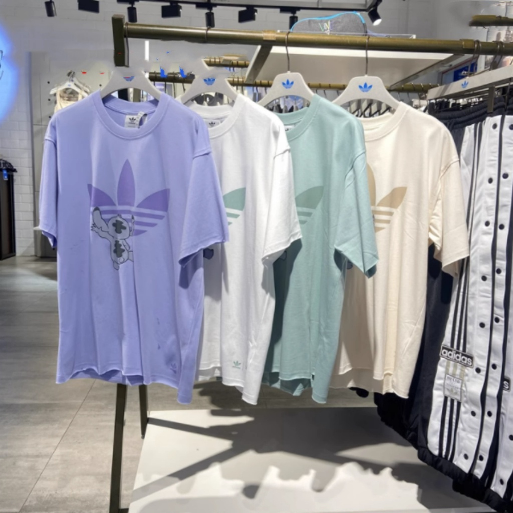 Adidas Originals X Disney เสื้อยืดแขนสั้น พิมพ์ลายโลโก้ สําหรับผู้ชาย และผู้หญิง HT3950 HT3941 HT395