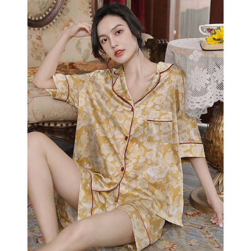 แฟชั่นเสื้อผ้าบ้านที่สะดวกสบายแขนสั้นกางเกงขาสั้นผ้าไหมเทียมสามารถสวมใส่นอกชุดสูทที่เดินทางมาพักผ่อน
