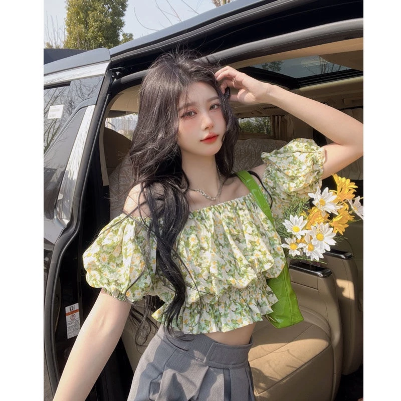 เสื้อลายดอกสีเขียวแขนสั้น Micki thumbnail 5