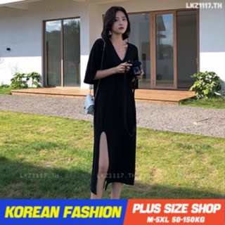 Plus size เสื้อผ้าสาวอวบ❤ เดรสสาวอวบอ้วน ไซส์ใหญ่ ผู้หญิง เดรสเสื้อยืด ทรงหลวม แขนสั้น คอวี แยก สีดำ ฤดูร้อน สไตล์เกาหลีแฟชั่น