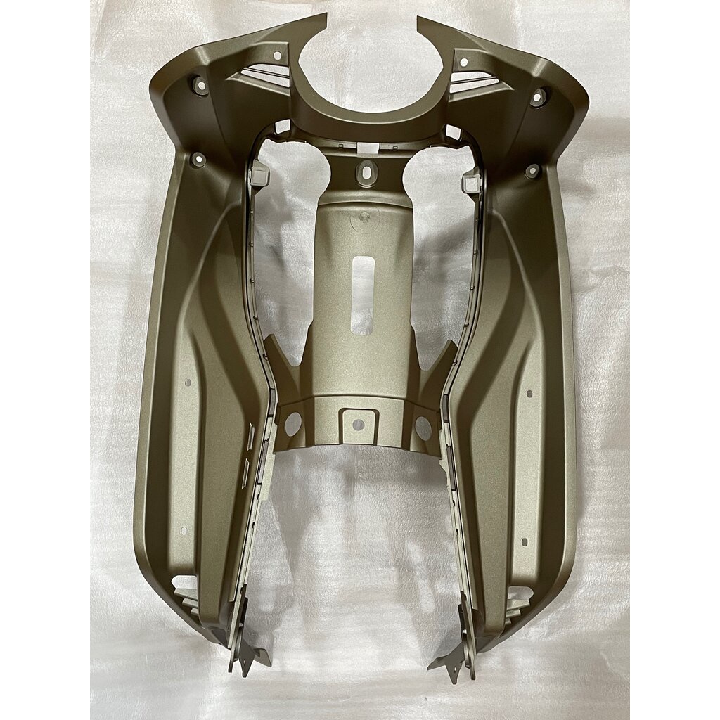 5YP-F836K-00-P0 แฟริ่งตัวในสีทอง SPARK135 ปี2005 อะไหล่แท้ YAMAHA