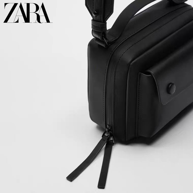 【ลดราคาจํากัดเวลา】zara กระเป๋าสะพายไหล่ ลําลอง ทรงสี่เหลี่ยม ขนาดเล็ก ใส่โทรศัพท์มือถือได้ สําหรับผู้ชาย