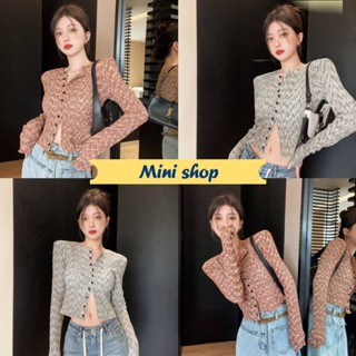 Mini shop🌸พร้อมส่ง🌸 (33061) เสื้อไหมพรมแขนยาวคอกลม ดีเทลหระดุมด้านหน้า ลายน่ารัก  -C