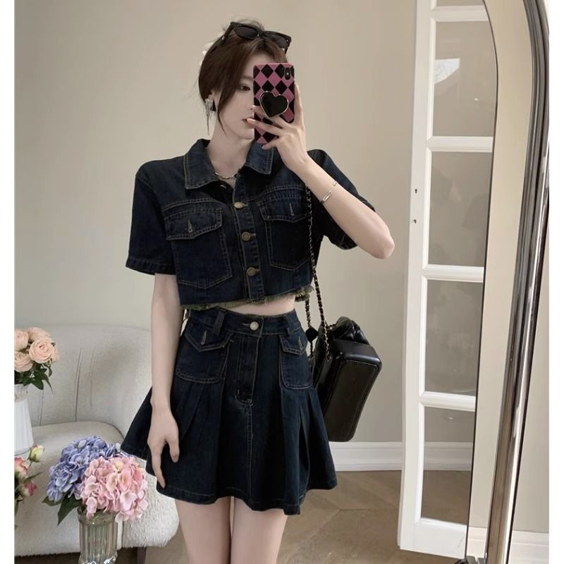 พร้อมส่ง ชุดเซท2ชิ้น แฟชั่นสไตล์ เสื้อแขนสั้น+กระโปรง ชุดยีนส์ ผ้านิ่มมาก ใส่สบาย**แฟชั่นเกาหลี XS-XL
