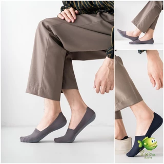 YOYO ถุงเท้าข้อสั้น เนื้อผ้าเด้ง เย็น กันลื่น สีพื้น สําหรับผู้ชาย EUR 39-43 Men's socks