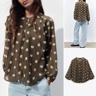 Zara เสื้อเชิ้ต คอกลม แขนยาว ปักลาย ทรงหลวม เข้ากับทุกการแต่งกาย แฟชั่นฤดูร้อน 232808824