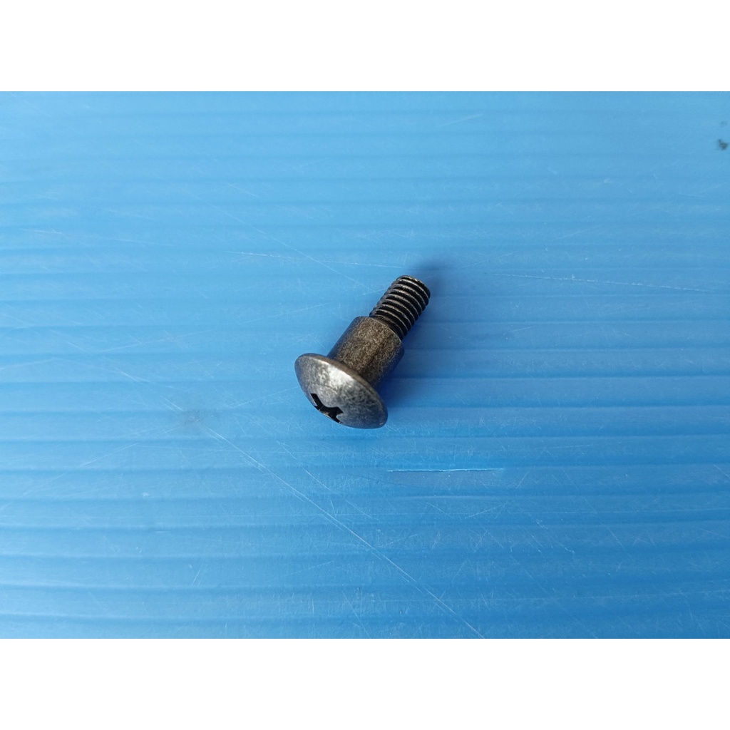 91422-KVB-900สกรูพิเศษ(5มม.)บู๊ทยาวยึดชิ้นส่วนฝาครอบตัวถังแท้HONDA Click 110i,Wave110i, Scoopyiและรุ