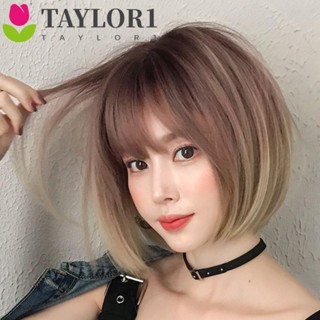 Taylor1 วิกผมสั้นตรง สีบลอนด์ธรรมชาติ คุณภาพสูง สําหรับผู้หญิง