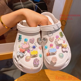 Vibration flashing light CROCS Jibbitz set（ไม่รวมรองเท้า）จิ๊บบิท Jibbitz shoes Charm 3D 🌈ลายการ์ตูนน่ารัก ตัวติดรองเท้ามีรูทุกชนิด