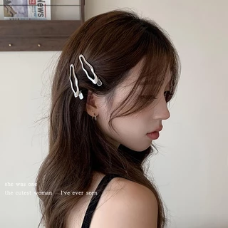 กิ๊บติดผมหน้าผาก แบบโลหะ สีเงิน สําหรับเด็กผู้หญิง จํานวน 1 ชิ้น