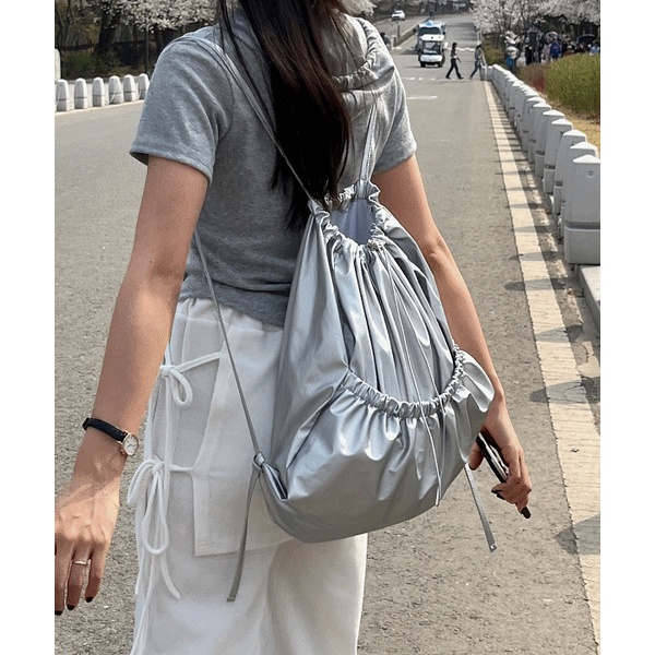 [Domestic / Neat] กระเป๋าเป้สะพายหลัง ประดับมุก สีเงิน 2 สี สําหรับนักเรียน