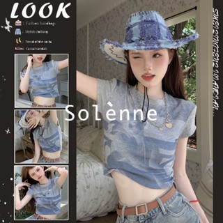 Solenne  เสื้อครอป เสื้อยืดผู้หญิง ครอป baby tee สาวเรโทร 2023 NEW Style Unique High quality Chic Stylish A99J316 36Z230909