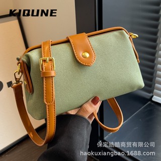 KIQUNE   กระเป๋าสะพาย ข้าง กระเป๋าผู้หญิงสะพายข้าง 2023 new  ins Trendy Unique สไตล์เกาหลี L91TNAY 37Z230910