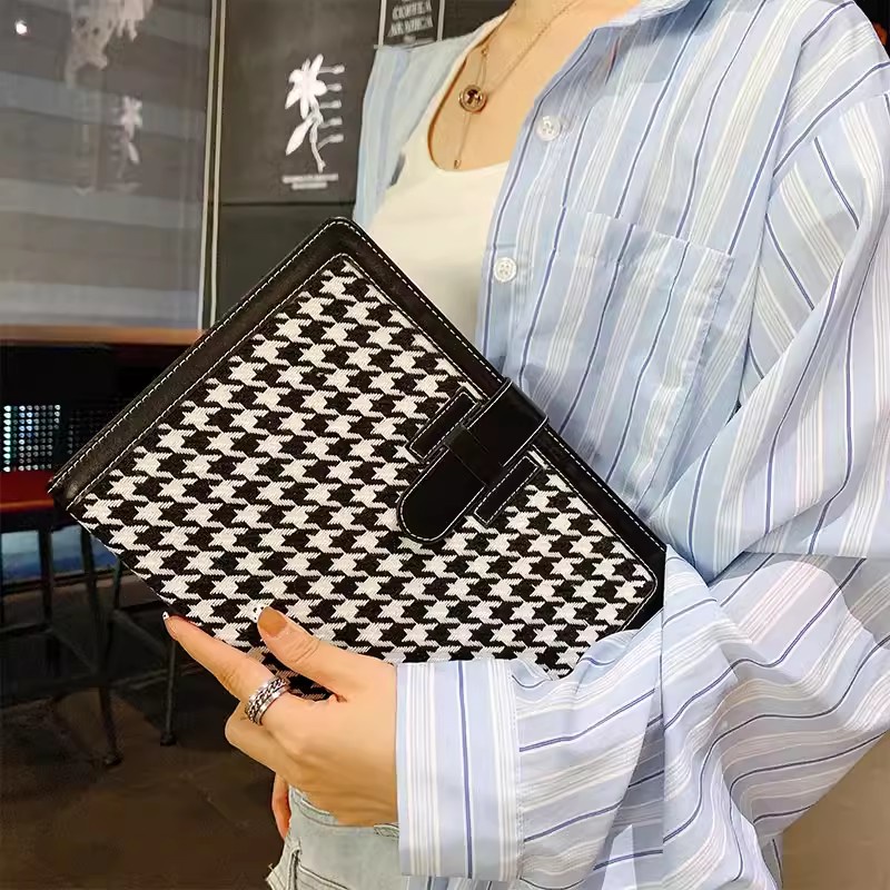 เคสแท็บเล็ต พร้อมหัวเข็มขัด สไตล์เรียบง่าย สําหรับ Ipad Air 5 4 3 2 1 10th 9th 8th 7th Pro 11 2022 2021 2020 2018 10.9 10.5 10.2 9.7 Mini 6
