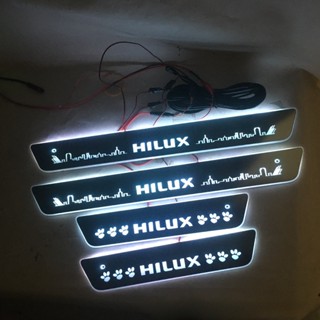 แผ่นกันรอยประตู led สําหรับ HILUX