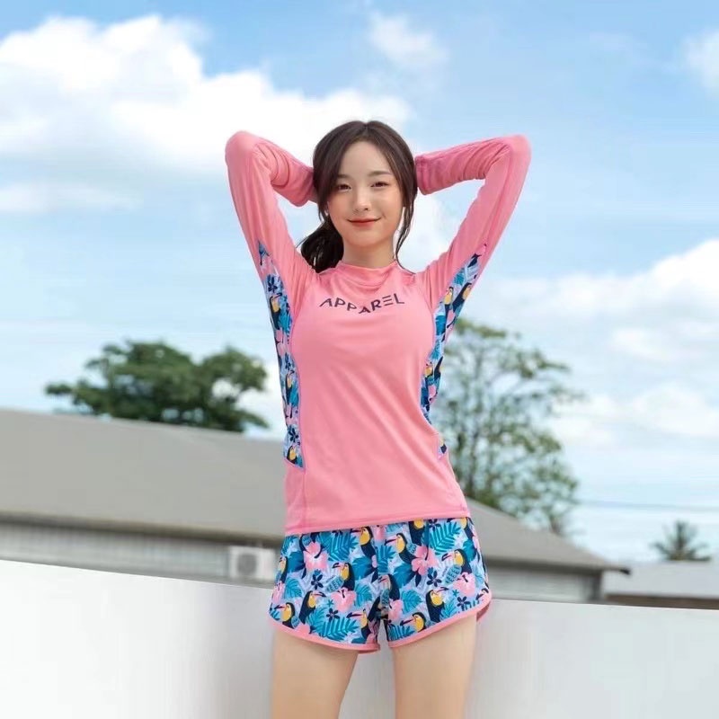 ชุดว่ายน้ำผู้หญิงเสื้อเเขนยาวป้องกันรังสียูวี