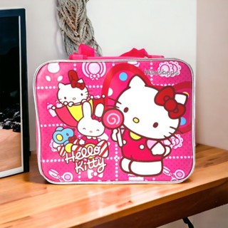 พร้อมส่ง กระเป๋าสะพายHello Kitty ลายคิตตี้ ถือได้ สะพายข้างได้ ปรับได้ สีสันสดใส ดีไซน์สวย จัดเก็บของได้เยอะมากๆค่ะ