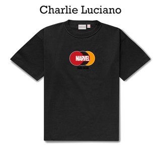 【พร้อมส่ง】เสื้อยืดแขนสั้น ทรงหลวม ลาย Marvel Charlie Luciano แฟชั่นฤดูร้อน สําหรับผู้ชาย คู่รัก