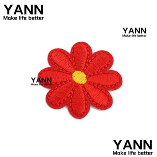 Yann1 แผ่นแพทช์ ปักลายดอกไม้ ดอกเดซี่ 10 สี อุปกรณ์เสริม สําหรับเย็บปักถักร้อย ตกแต่งโทรศัพท์มือถือ 40 ชิ้น