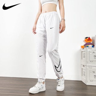 【พร้อมส่ง】ของแท้ 100% Nike กางเกงกีฬา ทรงหลวม แห้งเร็ว พิมพ์ลายโลโก้ สําหรับผู้หญิง