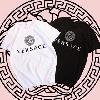 （แขนสั้นยอดนิยม） Couple Versace T Shirt Summer Korean Style Unisex Short Sleeve  ผ้านุ่มสบายและระบายอากาศ