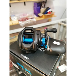 รอกหยดน้ำ Shimano SLX 15 HG สวย ดุดัน สีดำตัดด้วยสีน้ำเงิน