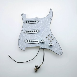 Hs-(พร้อมส่ง) ปิ๊กการ์ด London Tri-Sonics Brian May Strat Loaded